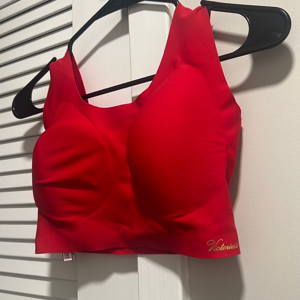 Victoria Secret Festive Holiday Bra with gold detailing-NWT